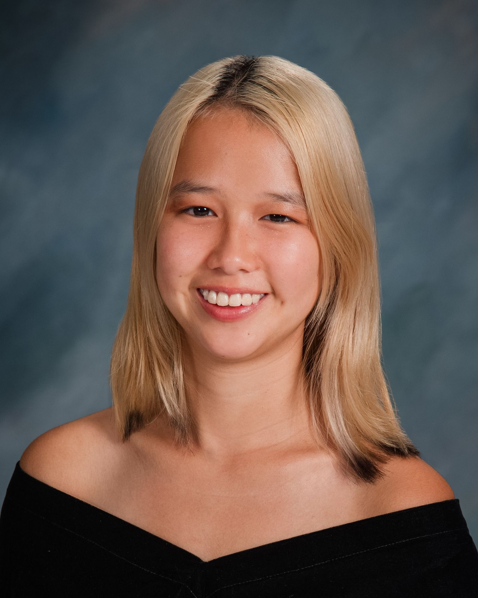 Lily Baiyuxi Haas '25
