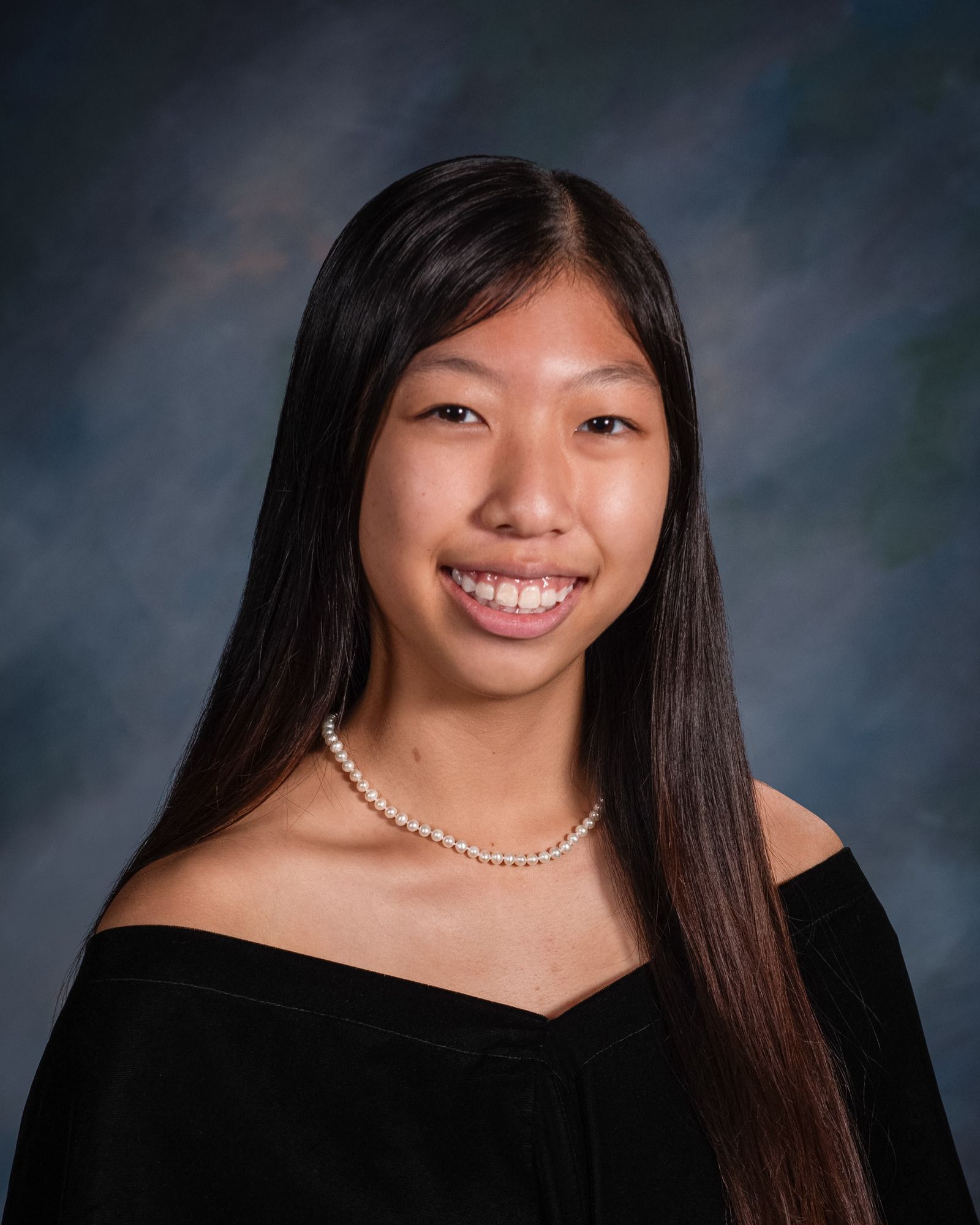 Isabelle Kee Siew Dong '25